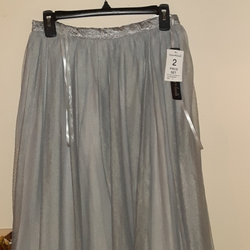 Juniors 2pc Skirt set